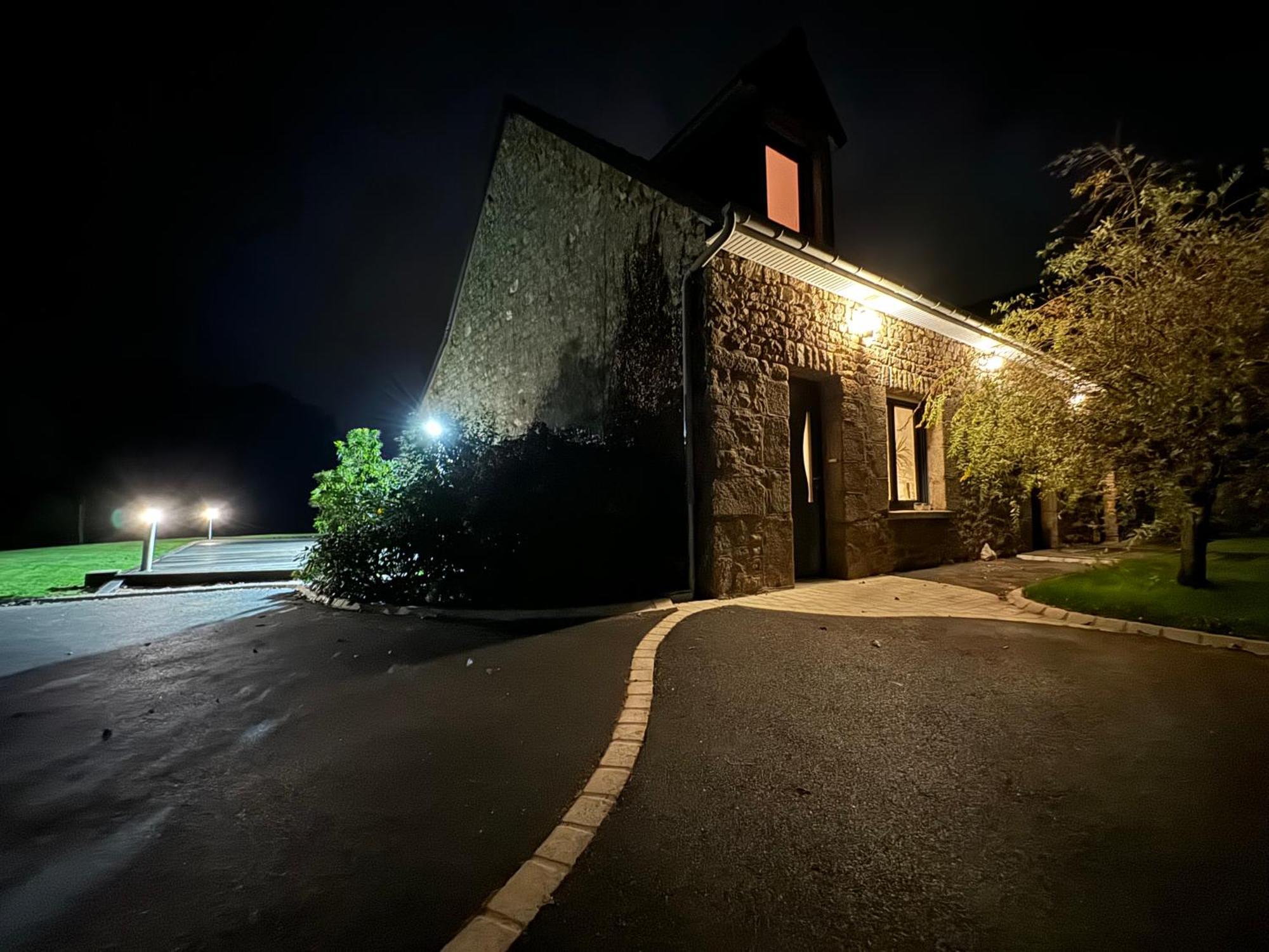 La Maison De Benjamin La Chapelle-Saint-Aubert Exterior photo